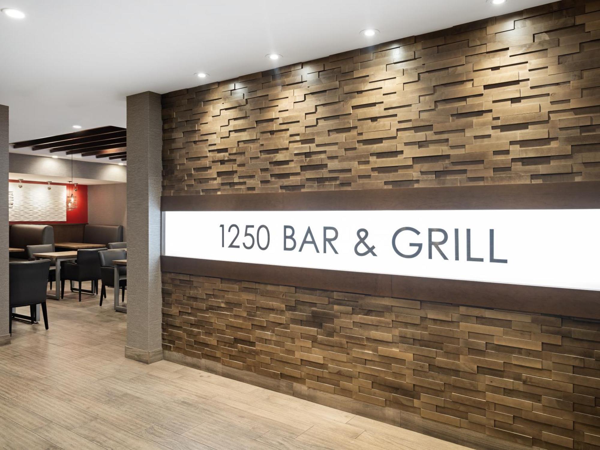 Holiday Inn Calgary Airport By Ihg Exterior foto